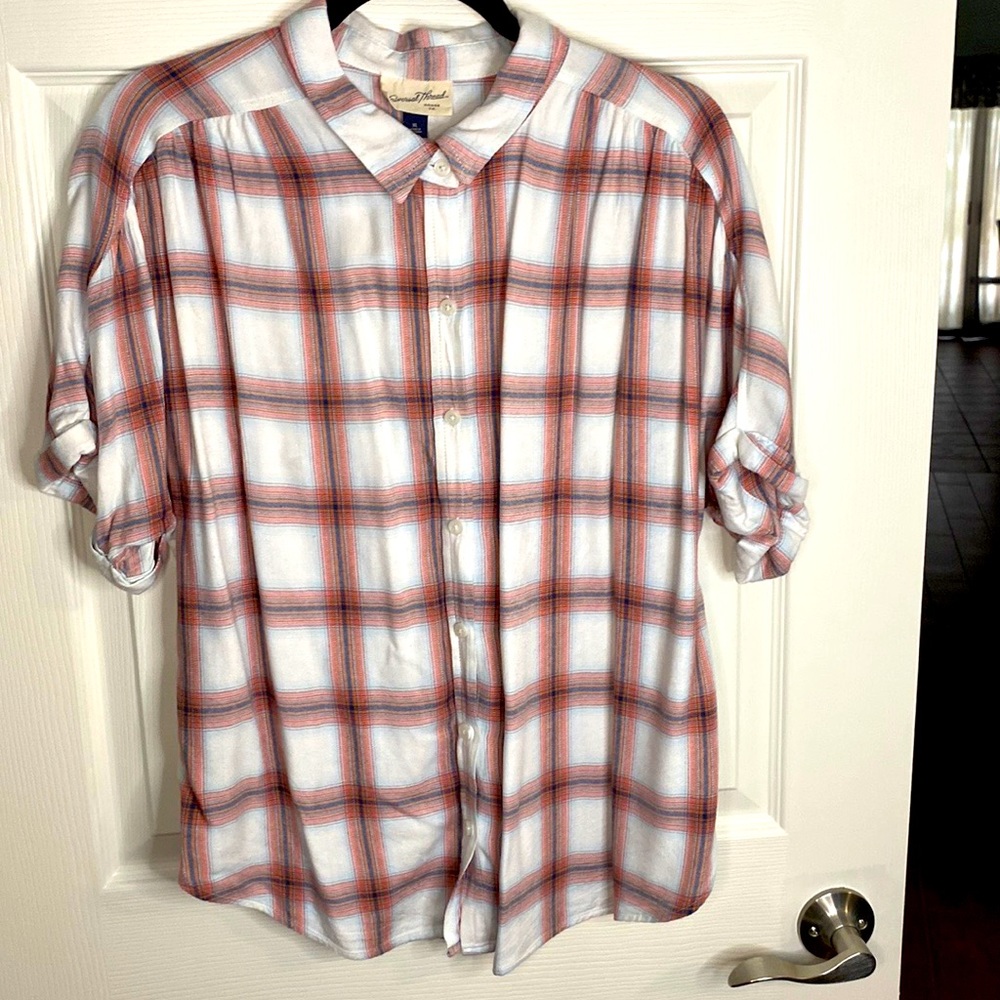 Short sleeve soft plaid button down top universal thread size xl
